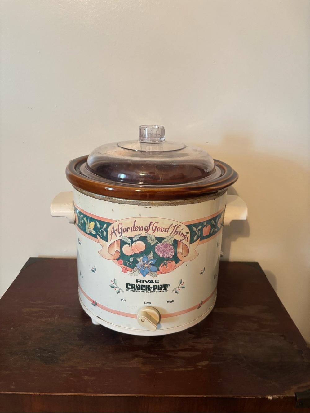 Rival Crock-Pot 'A Garden of Good Things' Slow Cooker in Cream and Brown